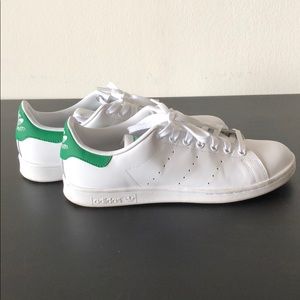 Stan Smith Sneakers Size 9.5 M (Used)